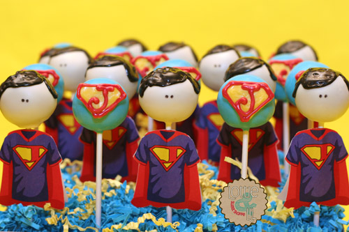 Superman Cake Pops